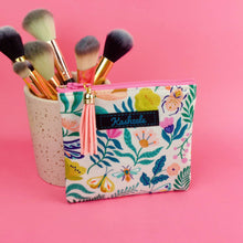 Load image into Gallery viewer, Green and Cream  Coin Purse. - Kashzale Cosmetic Bags