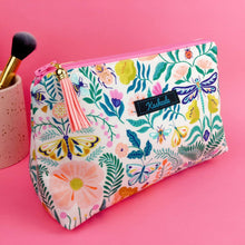 Load image into Gallery viewer, Green and Cream Medium Makeup Bag. - Kashzale Cosmetic Bags