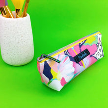 Load image into Gallery viewer, Glorious Garden Makeup Brush Bag. - Kashzale Cosmetic Bags