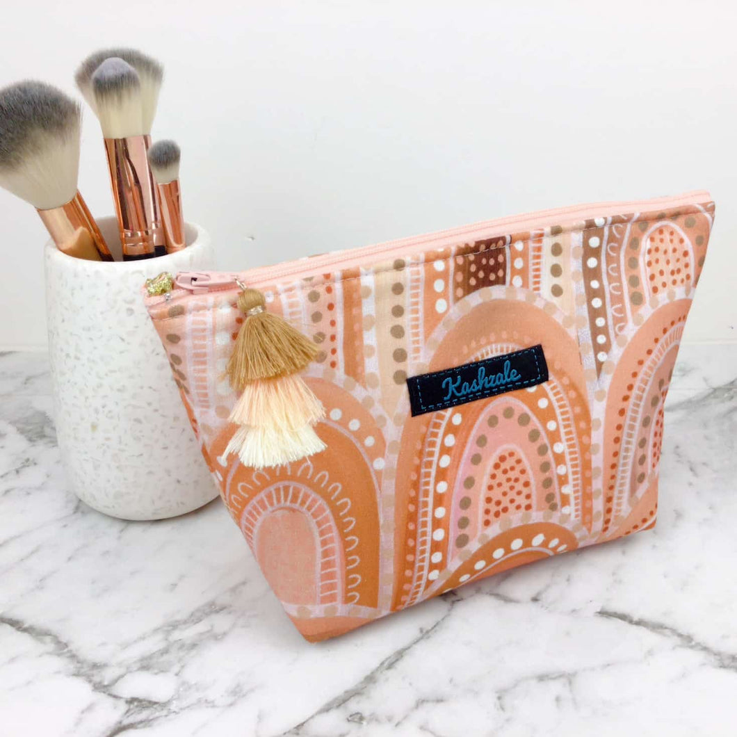 Holly Sanders Sand Hills Medium Cosmetic Bag.