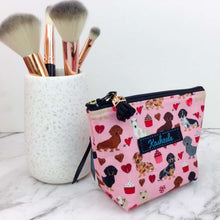 Load image into Gallery viewer, Dachshund Small Makeup Bag. Pink
