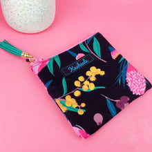 Load image into Gallery viewer, Protea Coin Purse. Black and Pink
