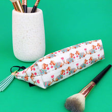 Load image into Gallery viewer, Dachshund Makeup Brush Bag. White
