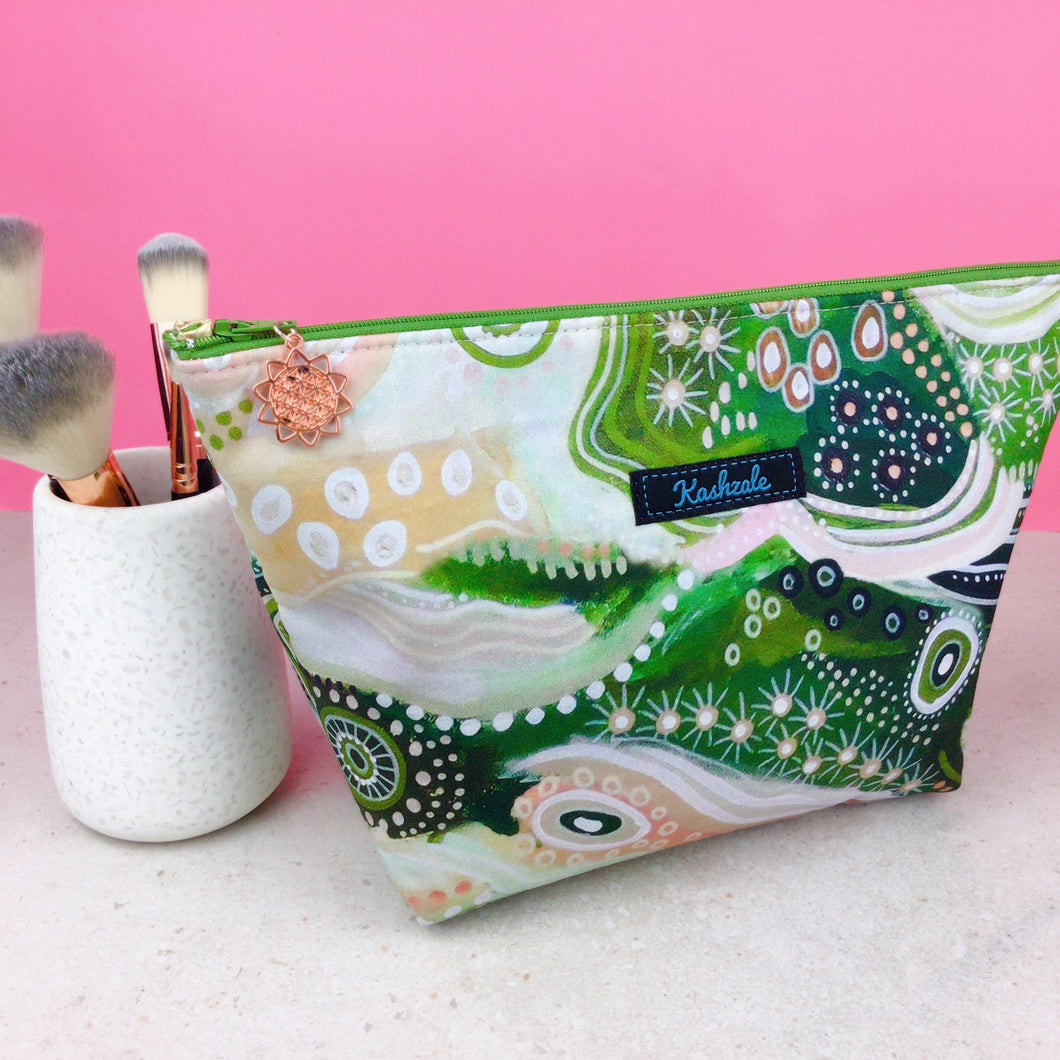 Shaping Country Large Makeup Bag. Holly Sanders Design.