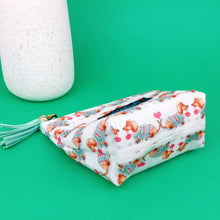 Load image into Gallery viewer, Dachshund Small Makeup Bag. White
