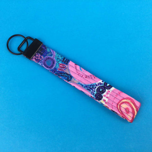 Coral Dreaming Key Fob. Mahalia Mabo Design. - Kashzale Cosmetic Bags