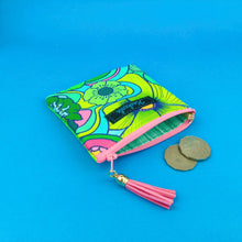 Load image into Gallery viewer, 70&#39;s Floral Coin Purse. Kasey Rainbow Design.
