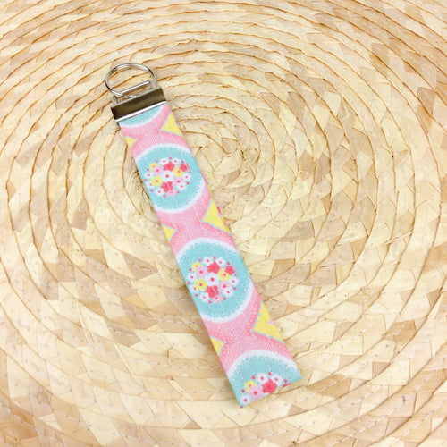 Pastel Floral Key Fob. - Kashzale Cosmetic Bags