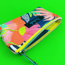 Load image into Gallery viewer, Glorious Garden Sunglasses bag, glasses case. Robyn Hammond Design
